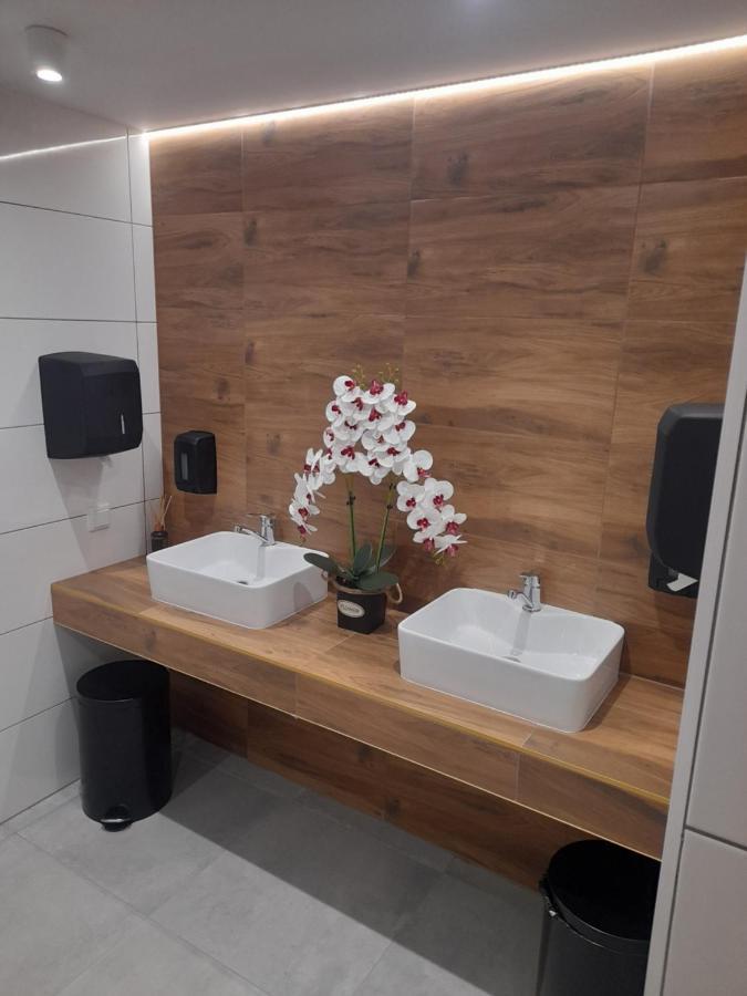 Schronisko Gosciniec Rownica Hotel Ustroń Buitenkant foto