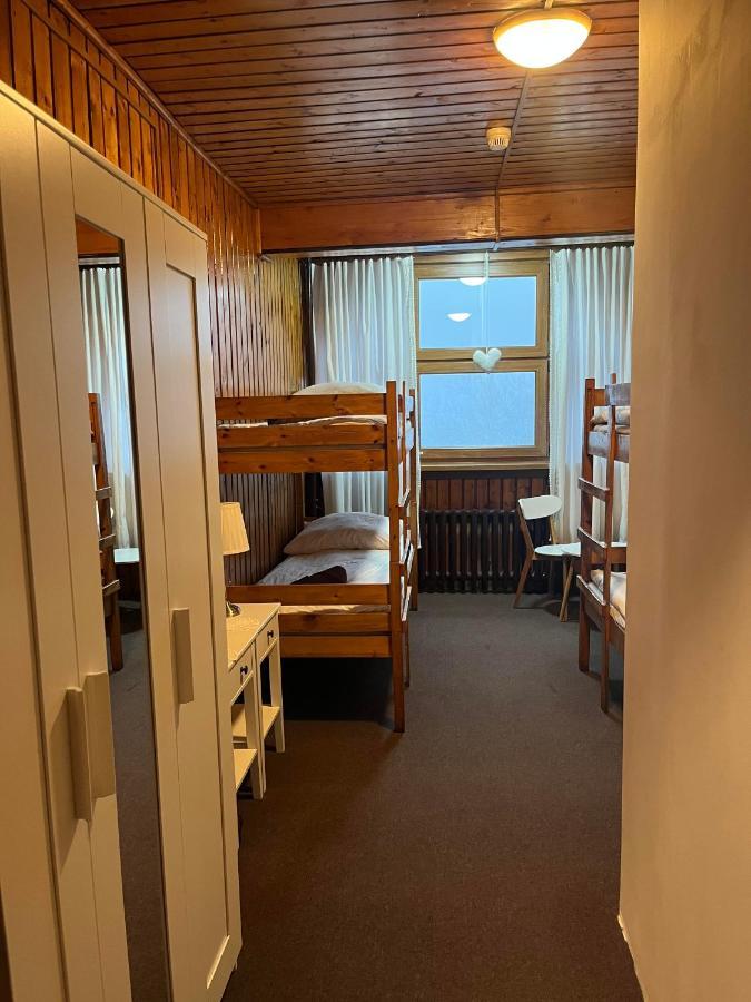 Schronisko Gosciniec Rownica Hotel Ustroń Buitenkant foto