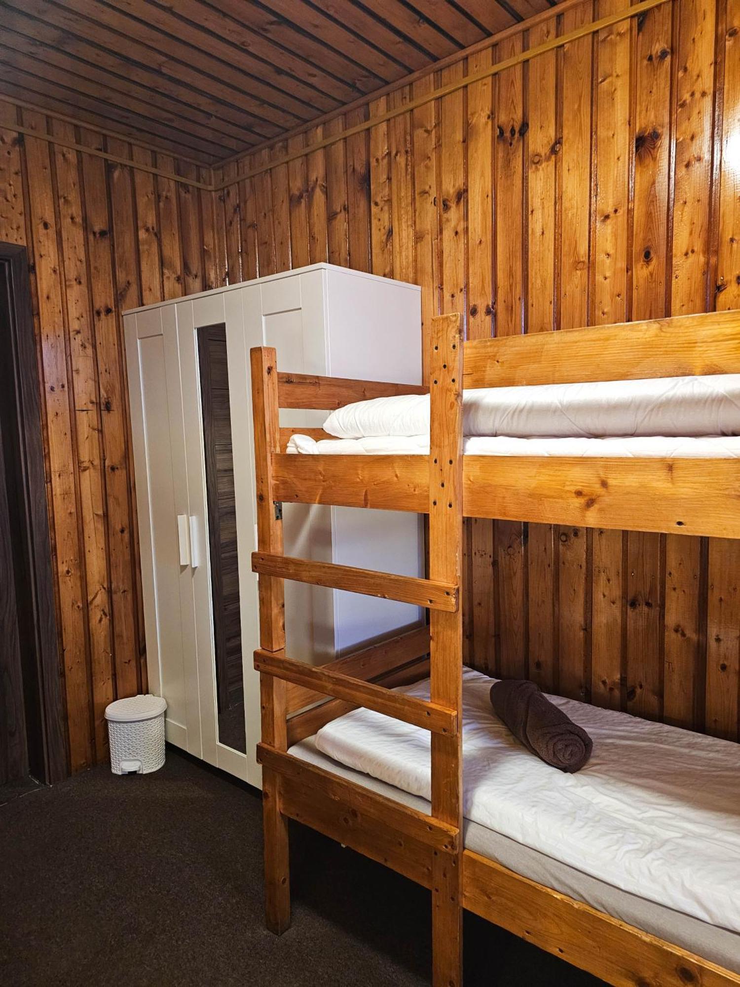 Schronisko Gosciniec Rownica Hotel Ustroń Buitenkant foto