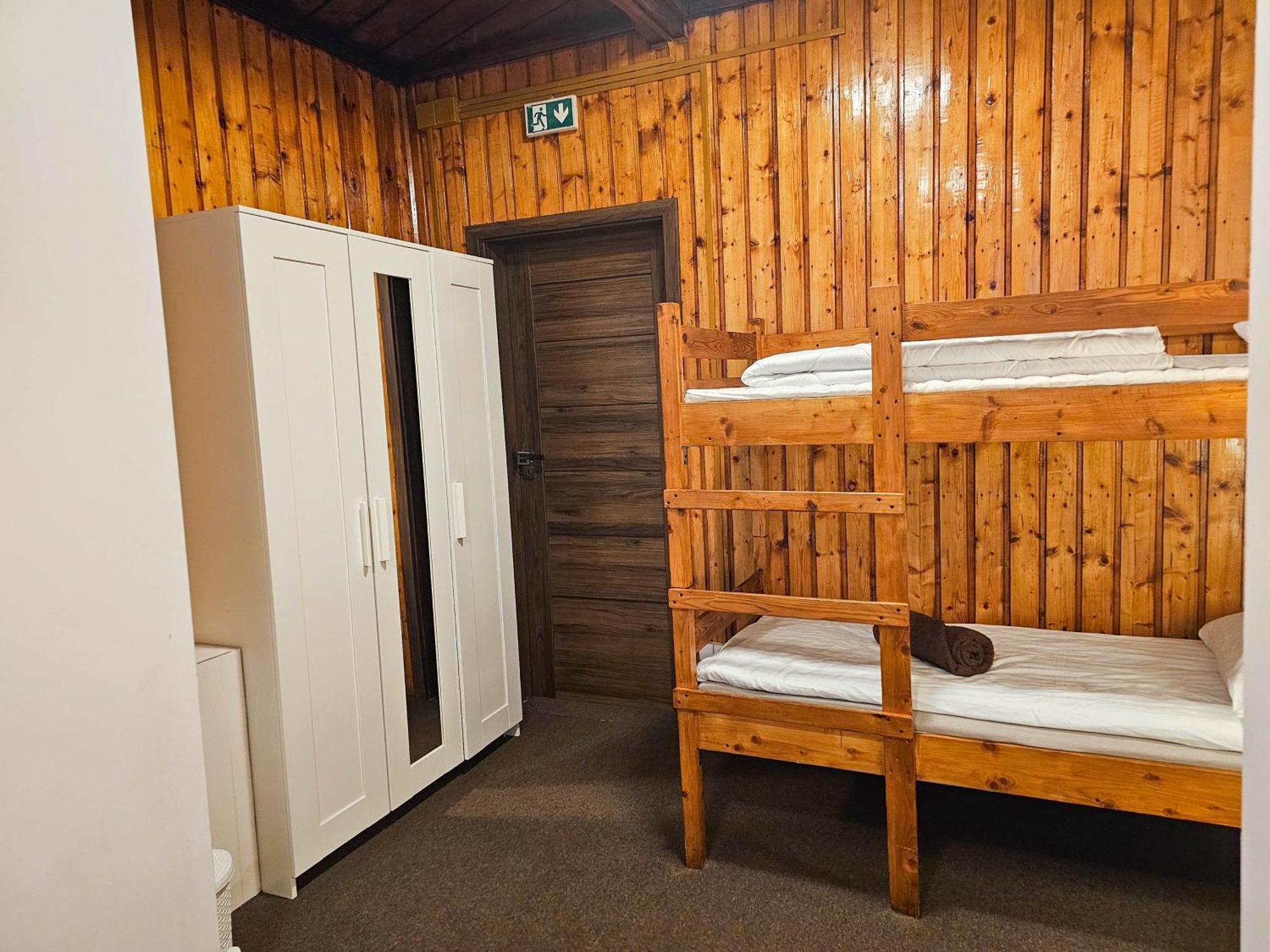 Schronisko Gosciniec Rownica Hotel Ustroń Buitenkant foto